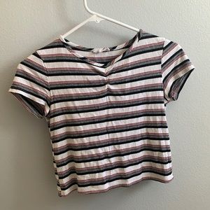 Tillys lose shirt